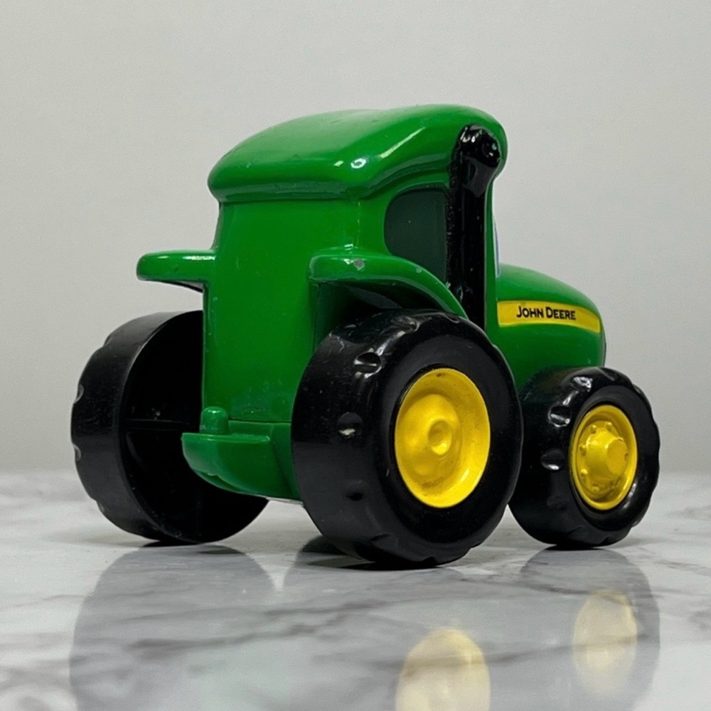 John Deere ERTL Character Tractor Toy Green Cartoon Farm Vehicle Model 2741 WY00 - Picture 2 of 8
